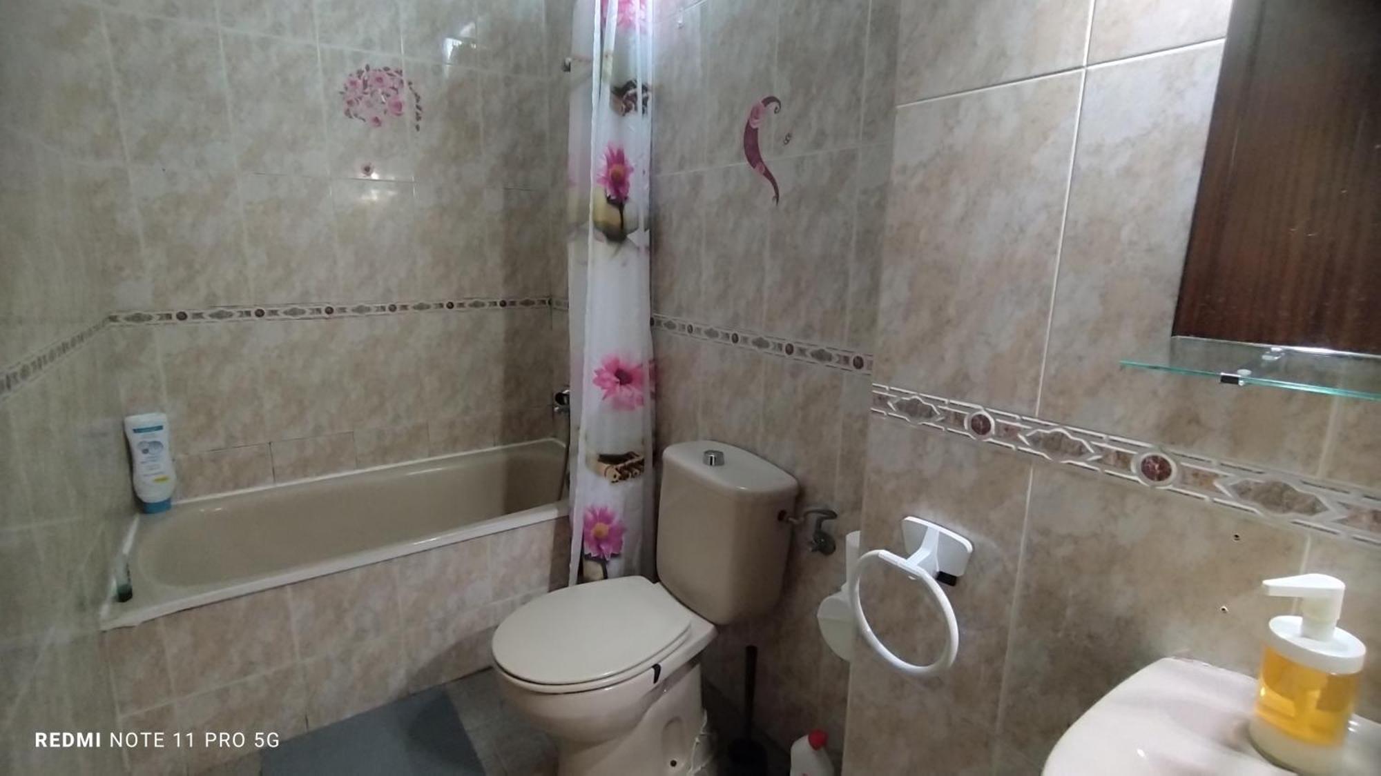 Los Cristianos Centro, Room With A Private Bathroom In Shared Apartment Arona  Exteriér fotografie